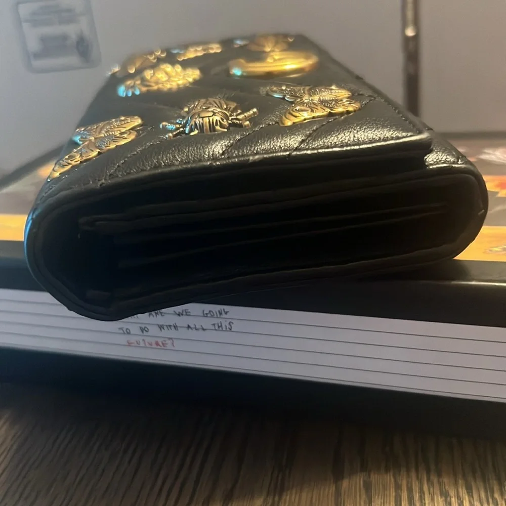 Gucci Bug Wallet - RARE - Picture 3 of 11